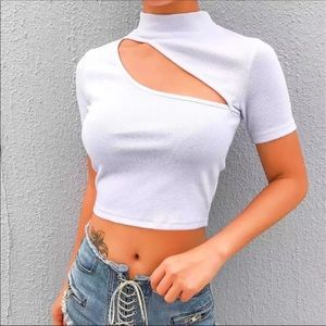 Crop Top Cut Out Tee